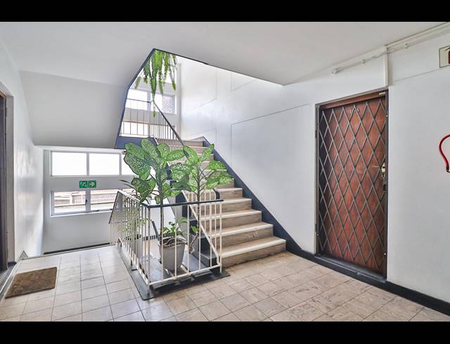 1 BEDROOM APARTMENT RENTED IN HUMEWOOD